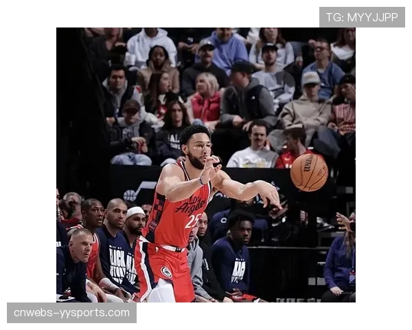 西蒙斯爆砍21分6记三分仍遗憾落选今日最佳暴走波姐强势登顶