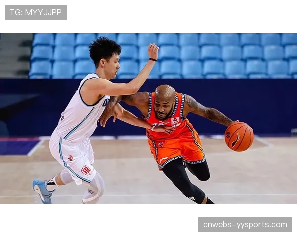 马克西本赛季火力全开 场均33.7分表现惊艳 马克西本赛季火力全开 场均33.7分表现惊艳