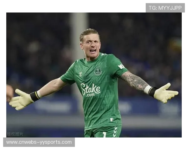 英超门将表现分析:阿雷奥拉10次扑救,皮克福德老特拉福德封神